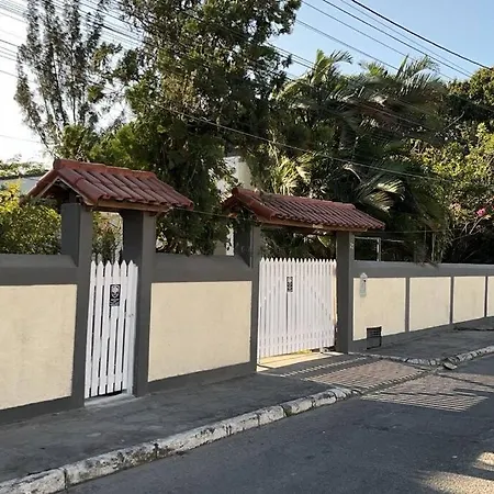 Casa Em Frente A Lagoa De Araruama - No Centro - 3 Quartos E 3 Banheiros Exterior photo